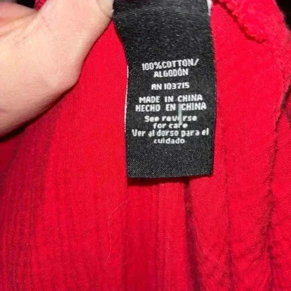 100% button down red shirt - Picture 3 of 5